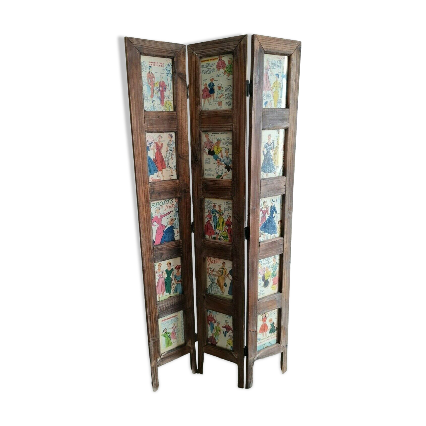 Wooden screen with vintage haute couture images or for photos