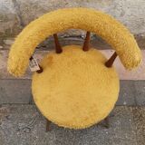 Fauteuil moumoute moutarde