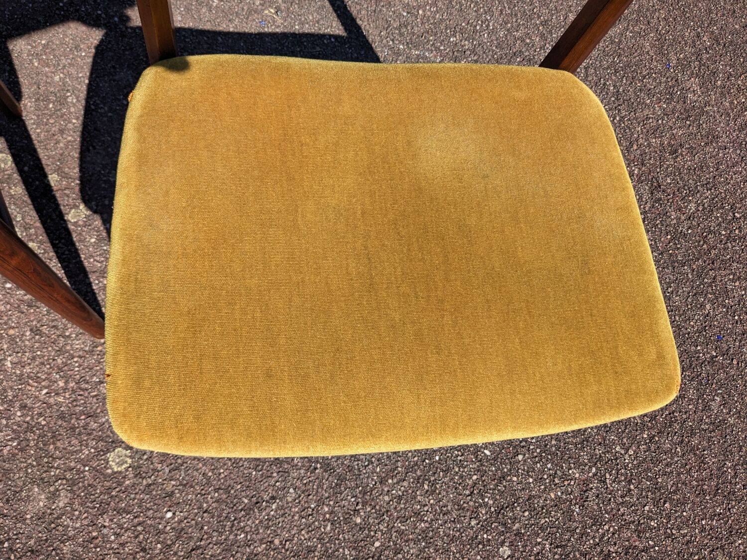 Pair of chairs by Henning Kjaernulf for Mobelfabrik