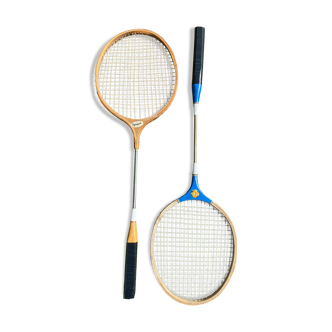 Pair of mismatched vintage Badmington rackets