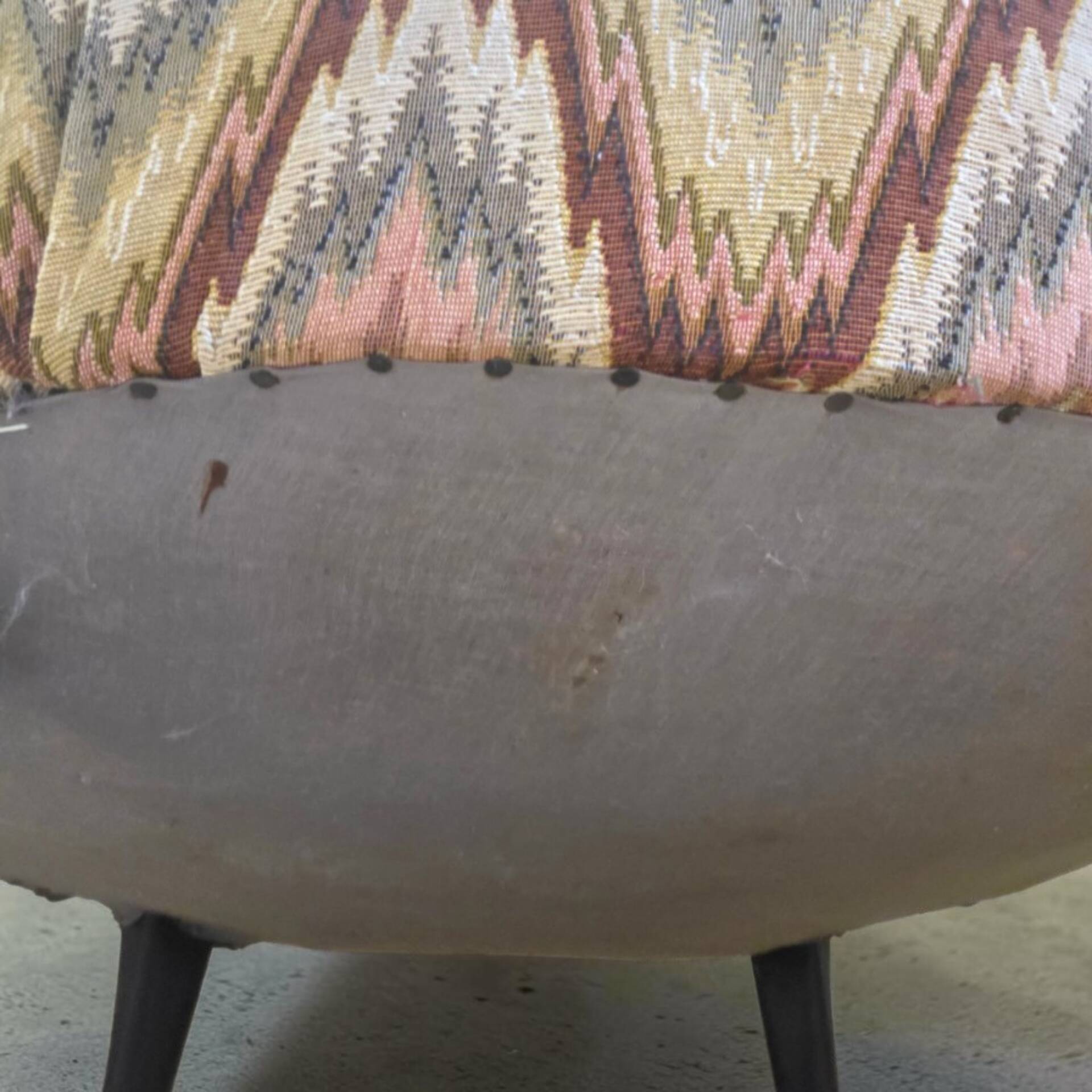Fauteuil crapaud retapissé