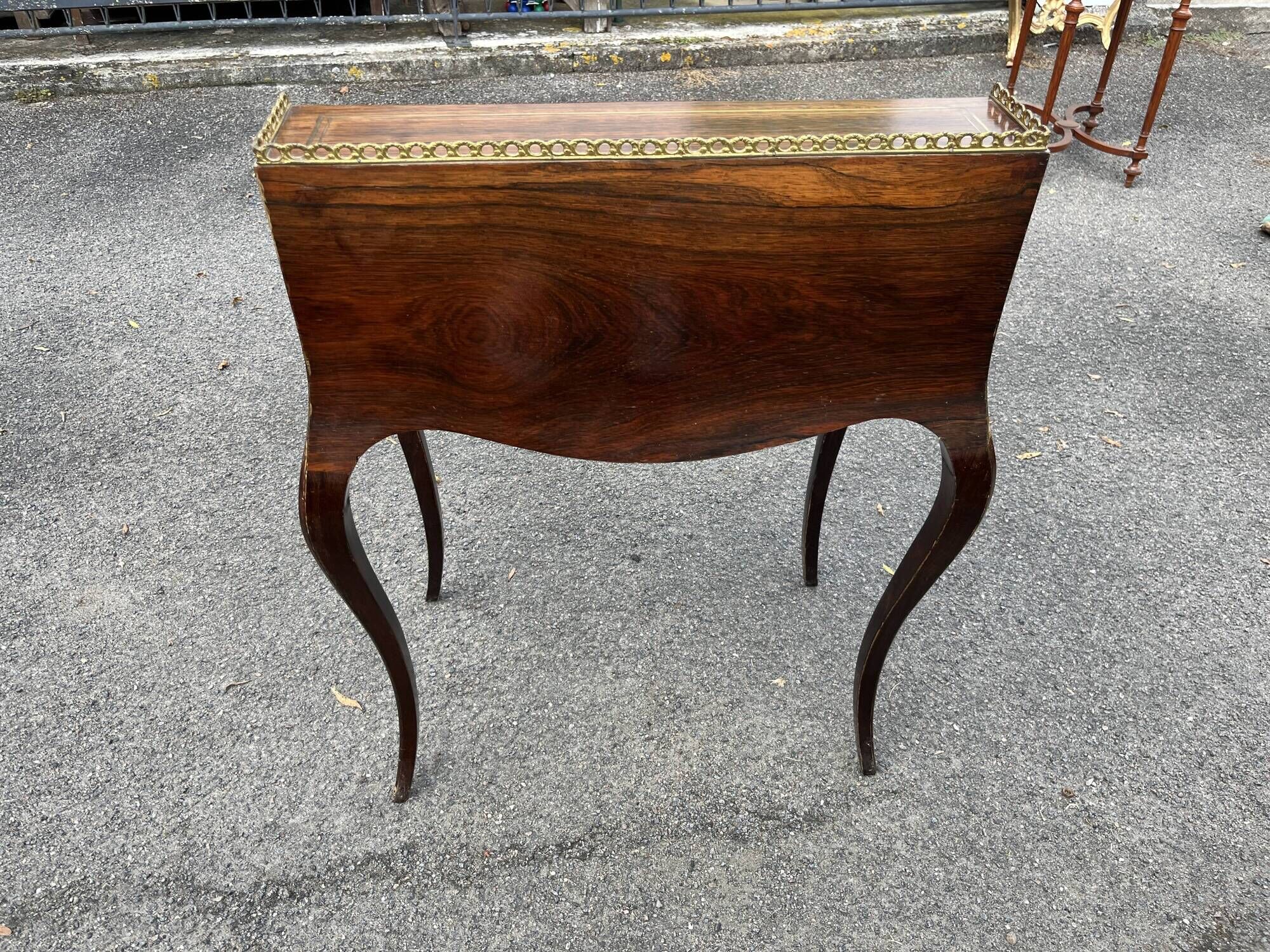Napoleon III secretary desk in rosewood and brass marquetry