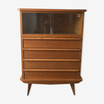 Vintage dresser