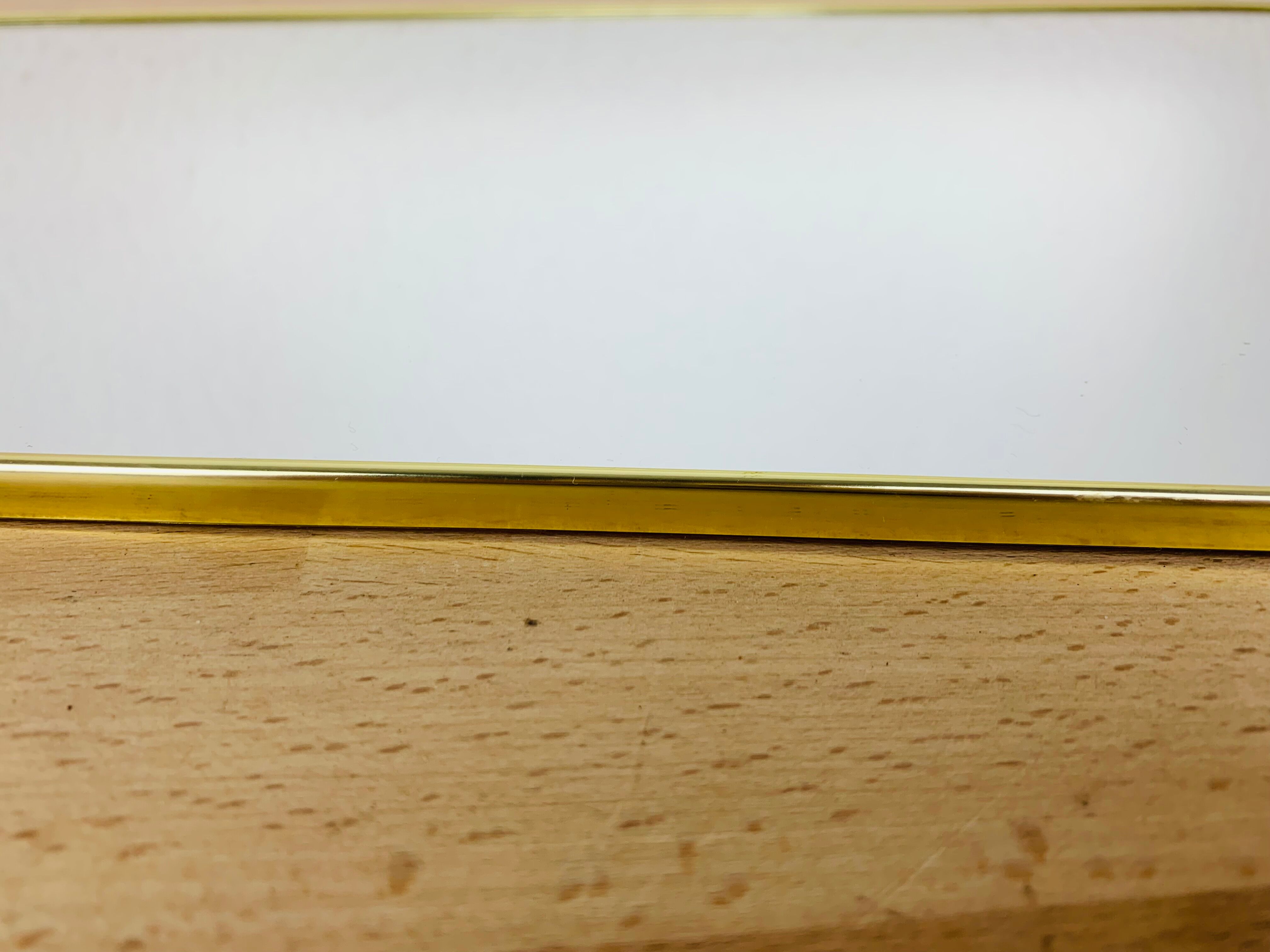 Mirror mirror 50s gold strapping