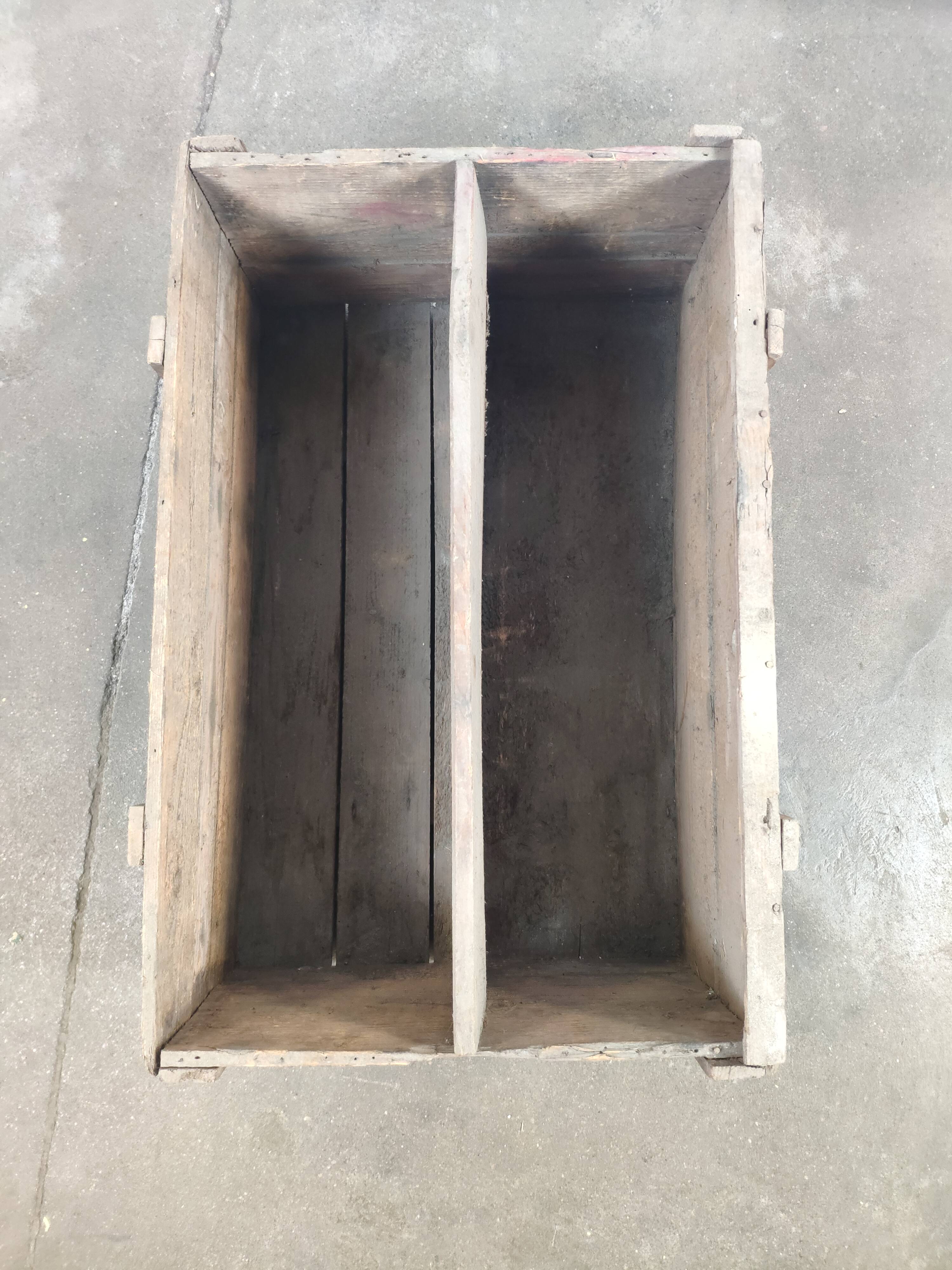 Caisse de transport en bois