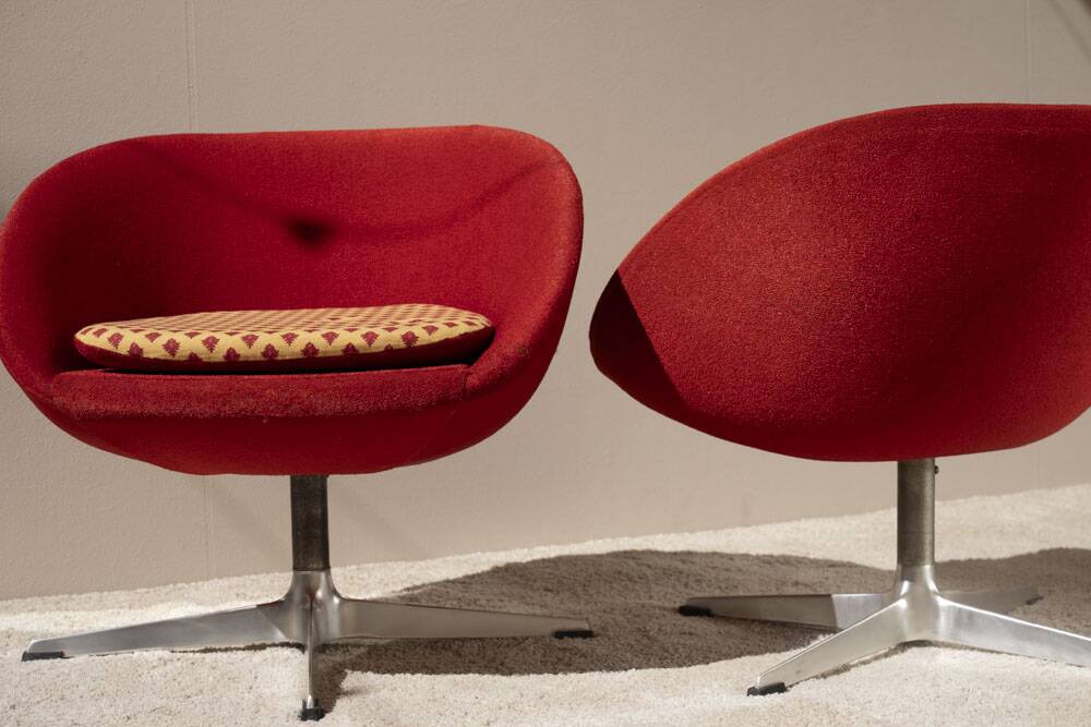 Paire de fauteuils vintages