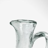 Cruche à eau ancienne en verre soufflé épais