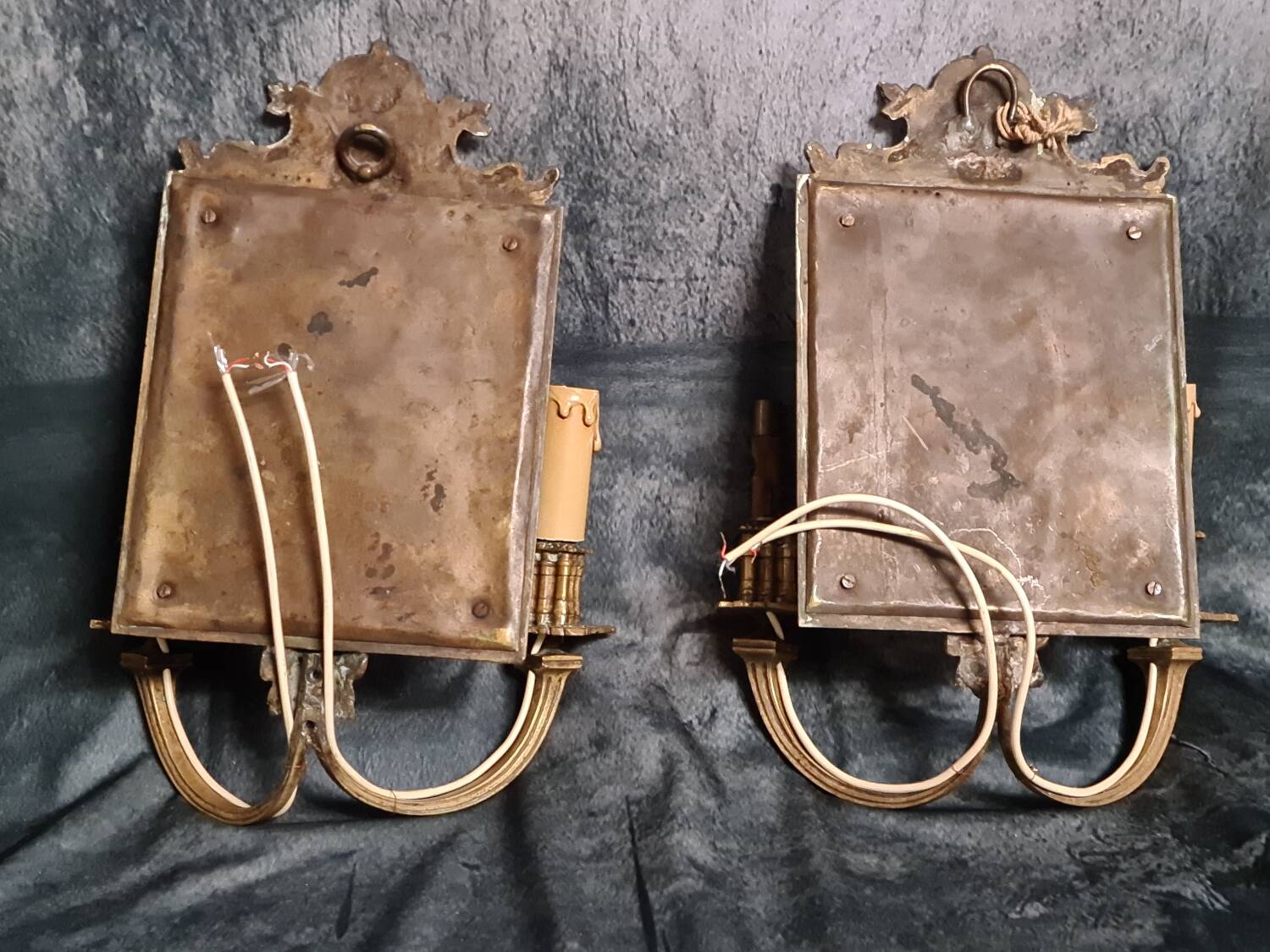 France 19th century pair of finely chiseled bronze sconces