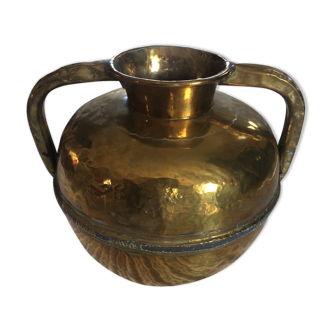 Vase en cuivre très lourd , fin XIXe