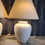 Lamps 2 white cracked ceramic foot fires