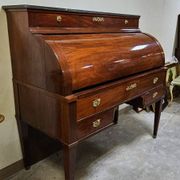 Important cylinder desk secretary in Louis XVI style made of mahogany with a system.