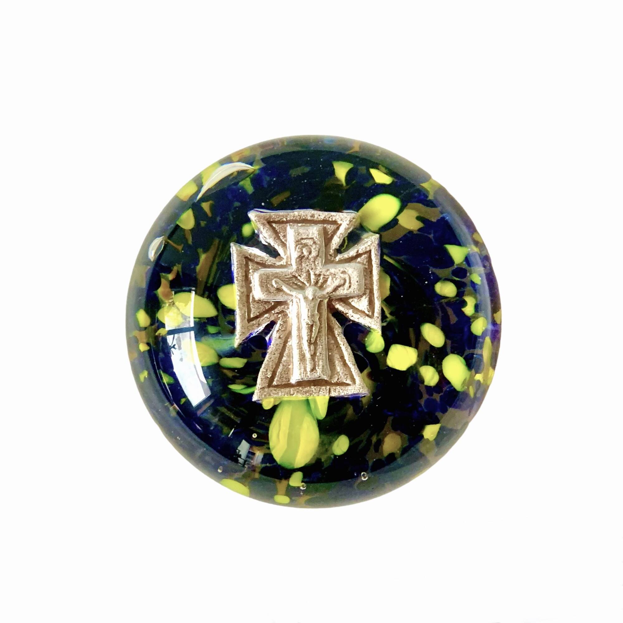 Antique sulfide paperweight - Cross of Jesus