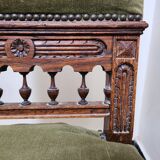Chaise néo gothique