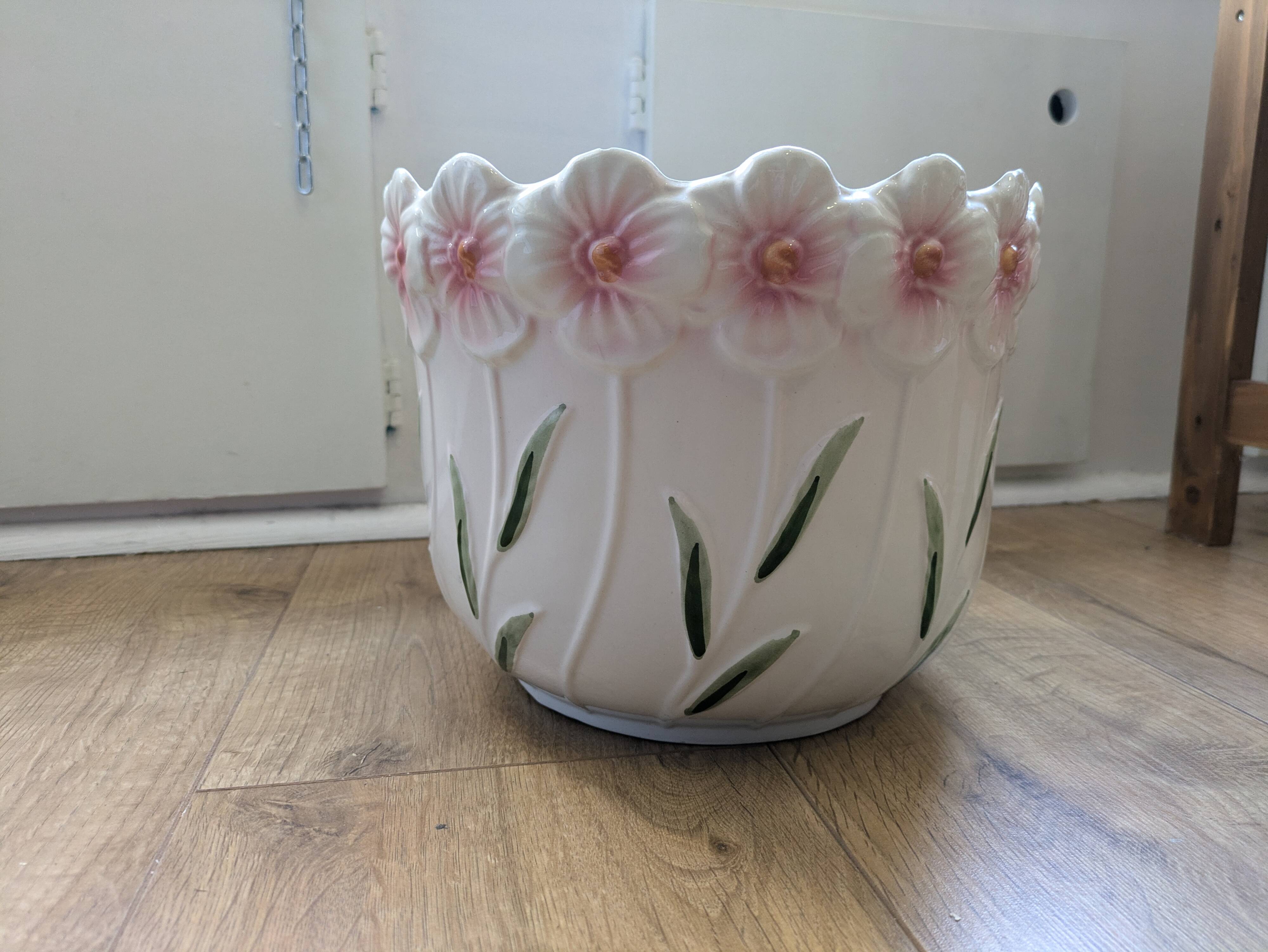Slip pot cover