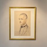 Old painting, portrait of a gentleman, dated 1928 located in Naples