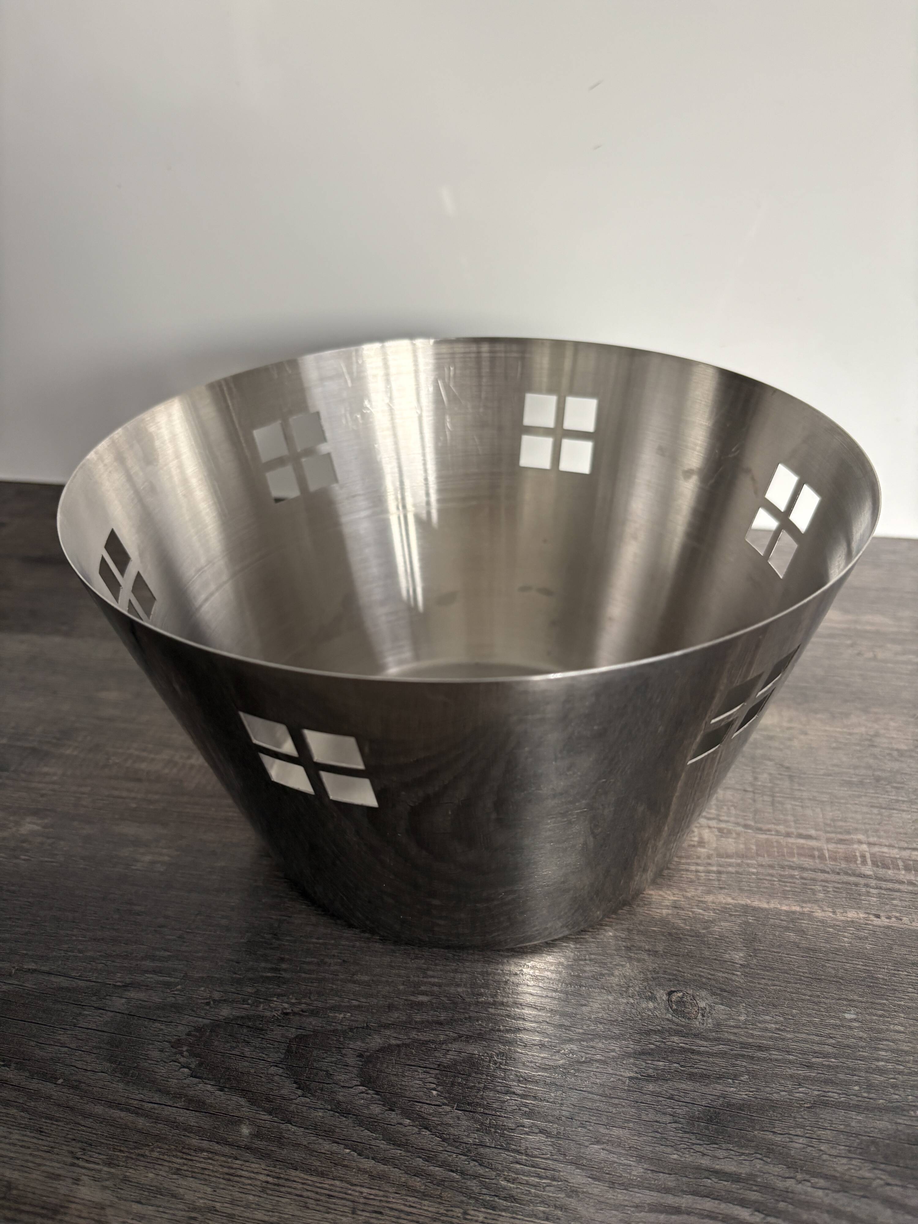 Corbeille à Fruits Design en Acier Brossé - Esprit Bauhaus / Ikea Vintage