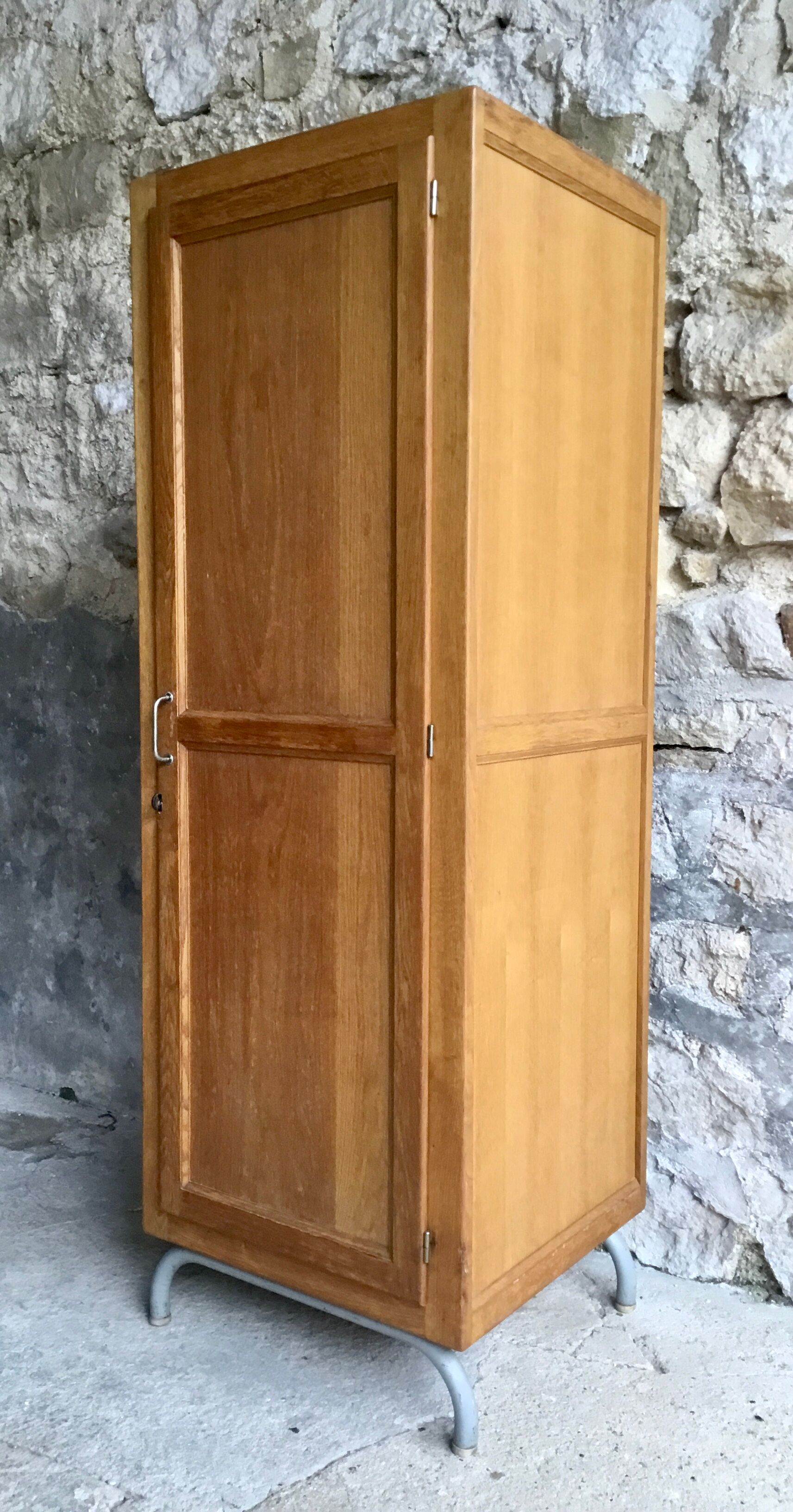 Vestiaire d’internat édition Multiplex 1950