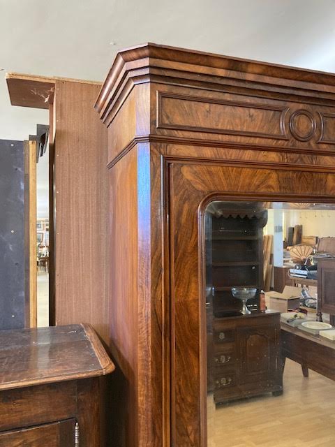 Armoire en noyer