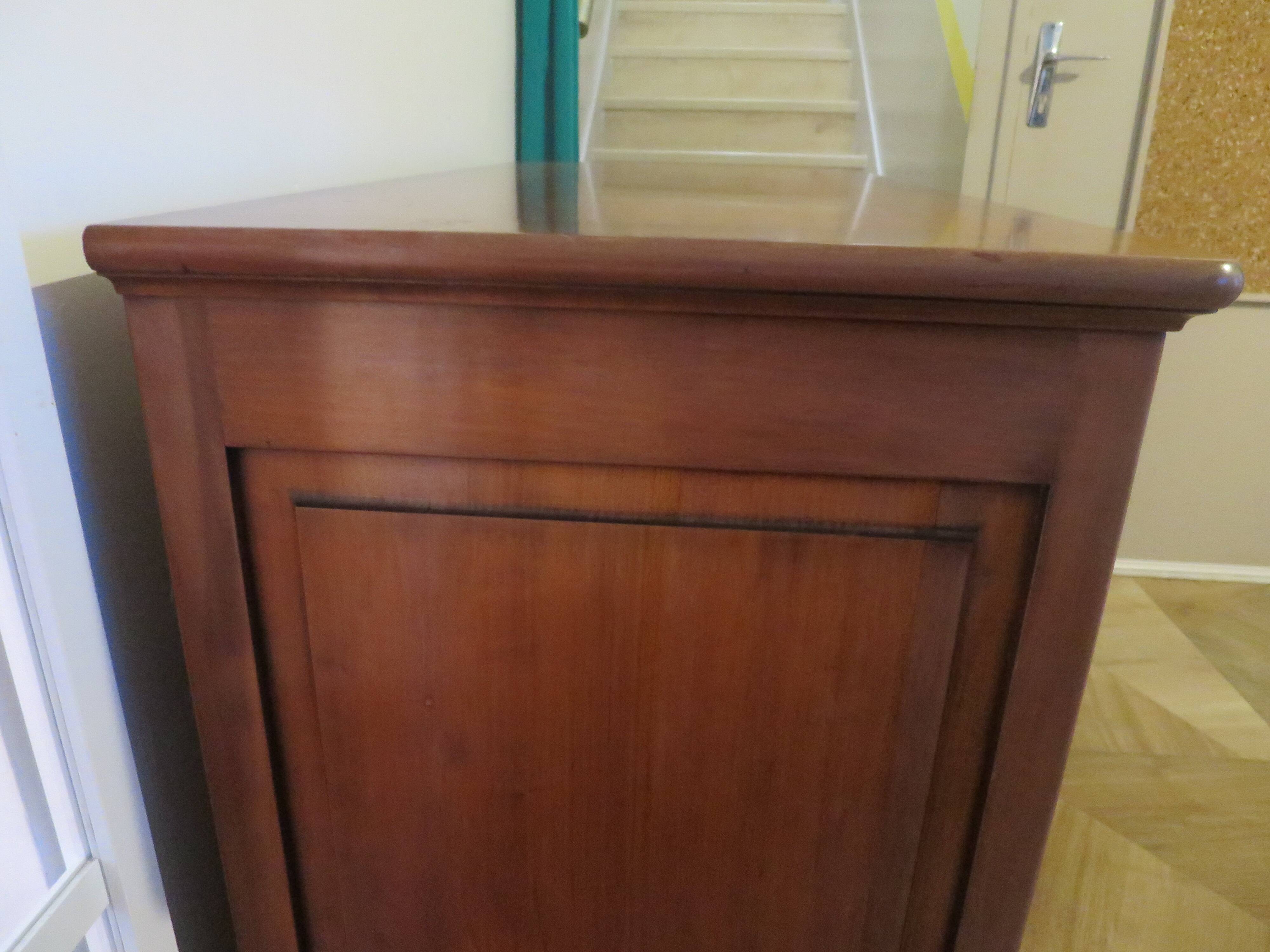 Antique - chest of drawers - 4 drawers - solid wood - cherry