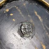 China 19th century: Very important pair of bronze vases decorated with Cloiso enamels