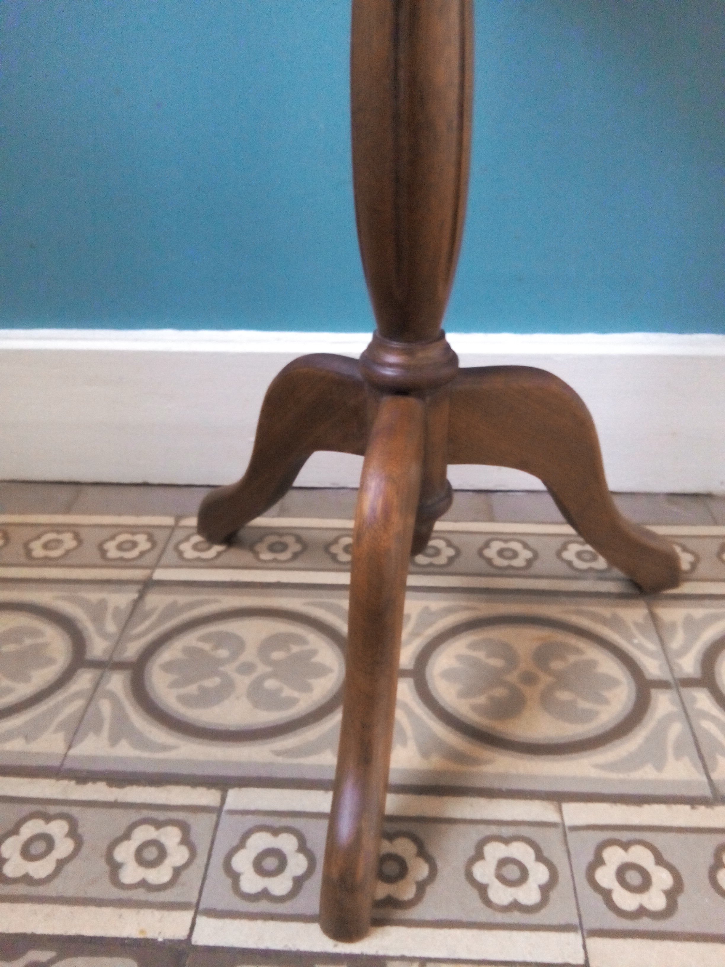 Pedestal table Oak and marble Louis XVI style