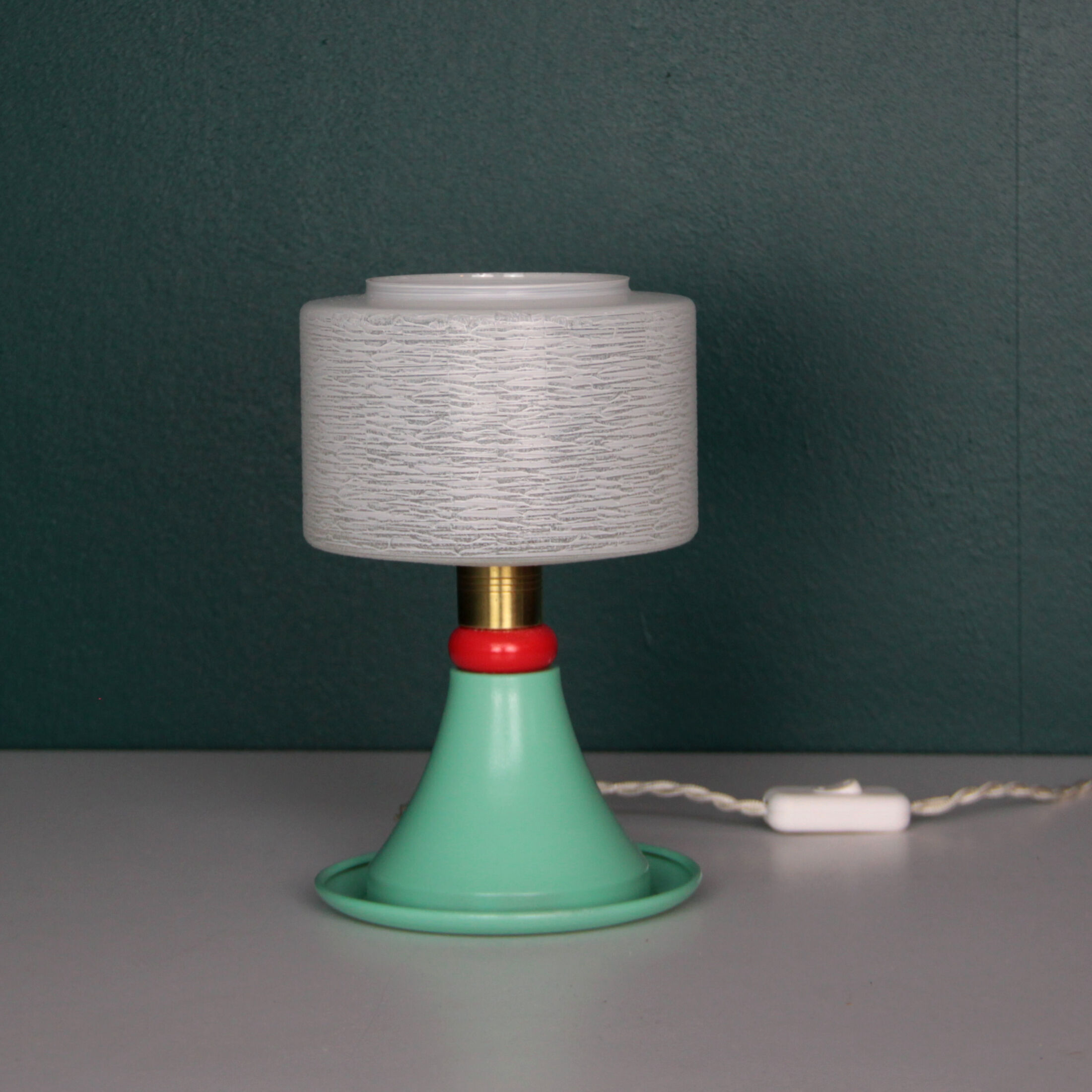 Table lamp table lamp green globe glass globe vintage model old decoration