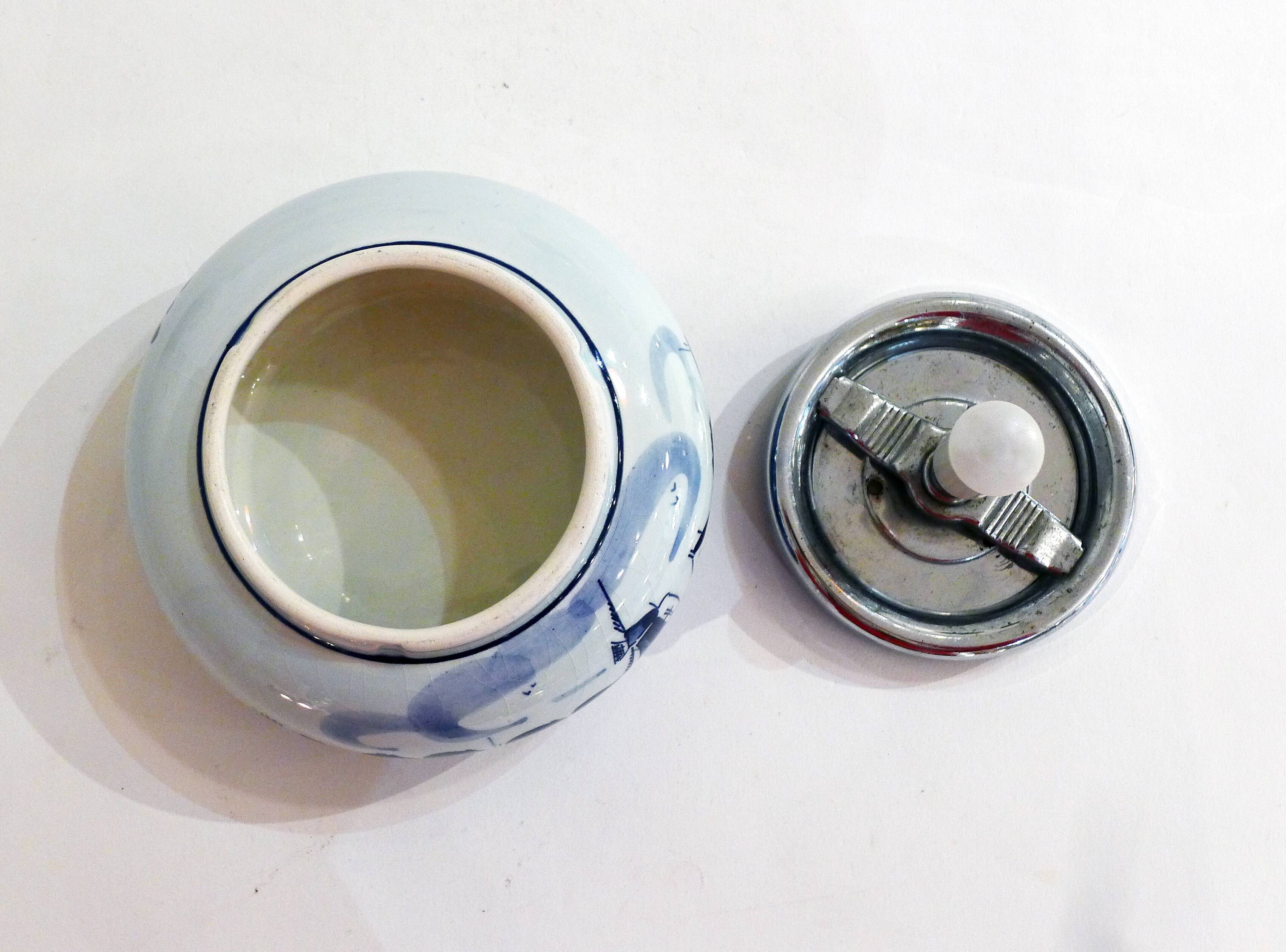 Blue Delft ashtray with lid