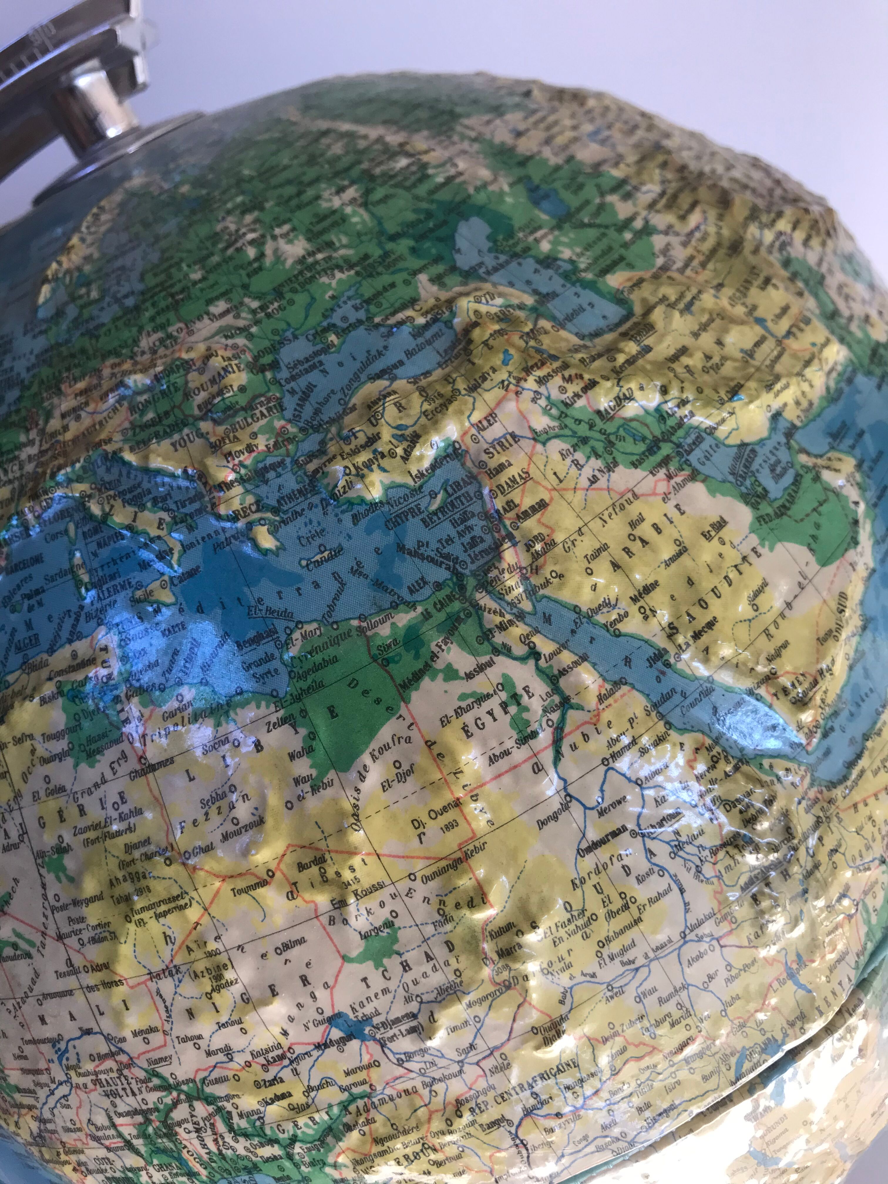 Luminous terrestrial globe Grange Batlière 1975