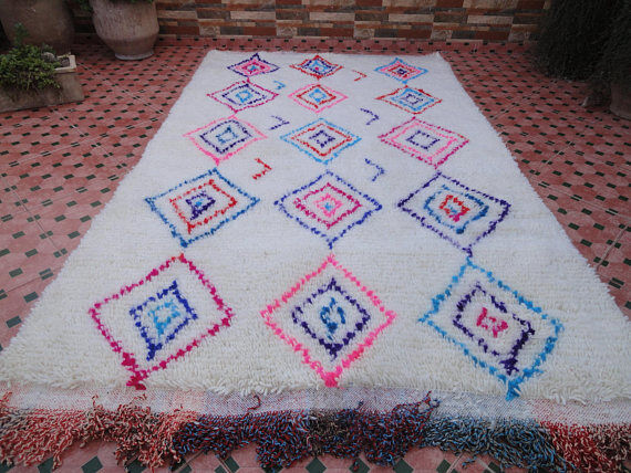 Azilal carpet size: 245x149 cm