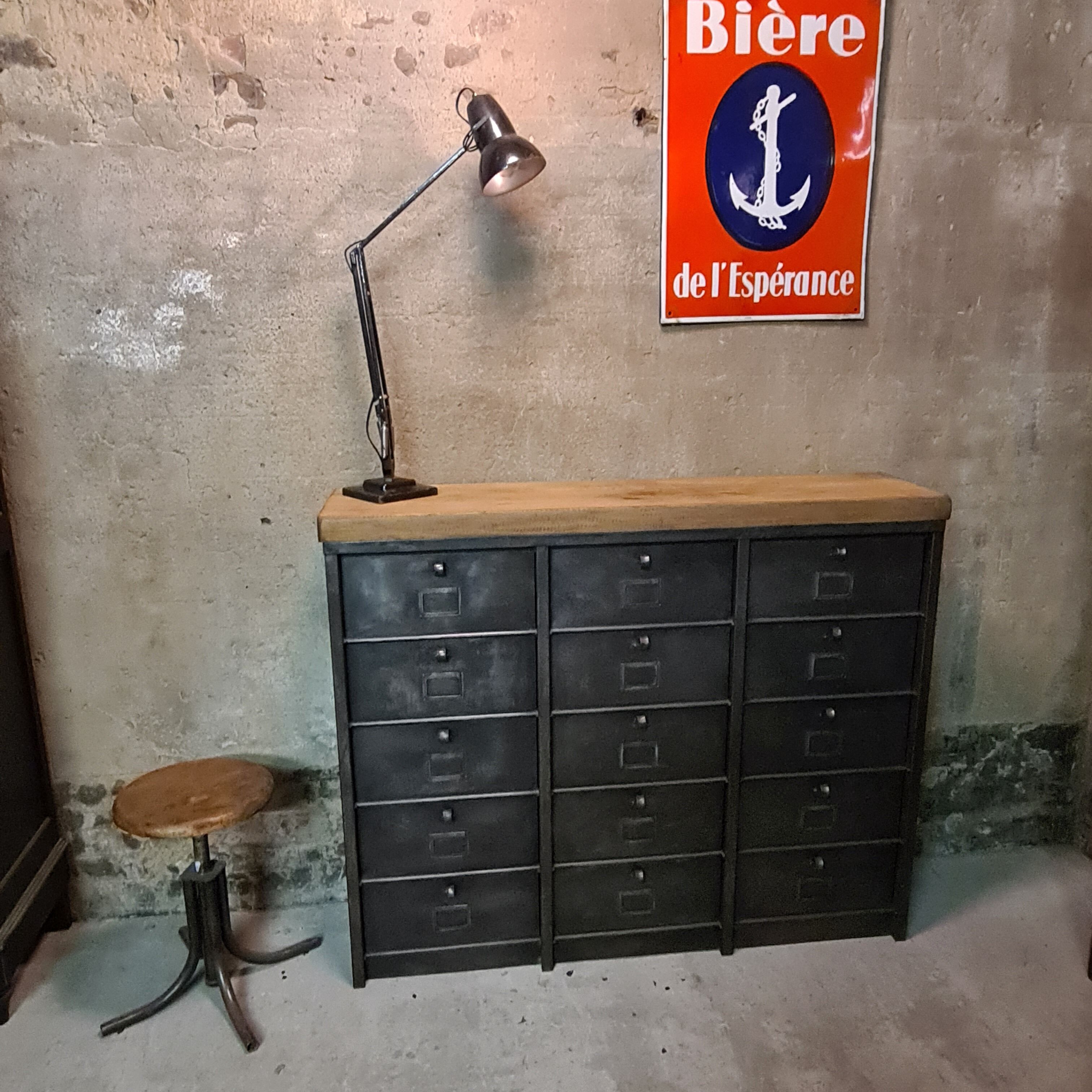 Meuble à clapets Strafor