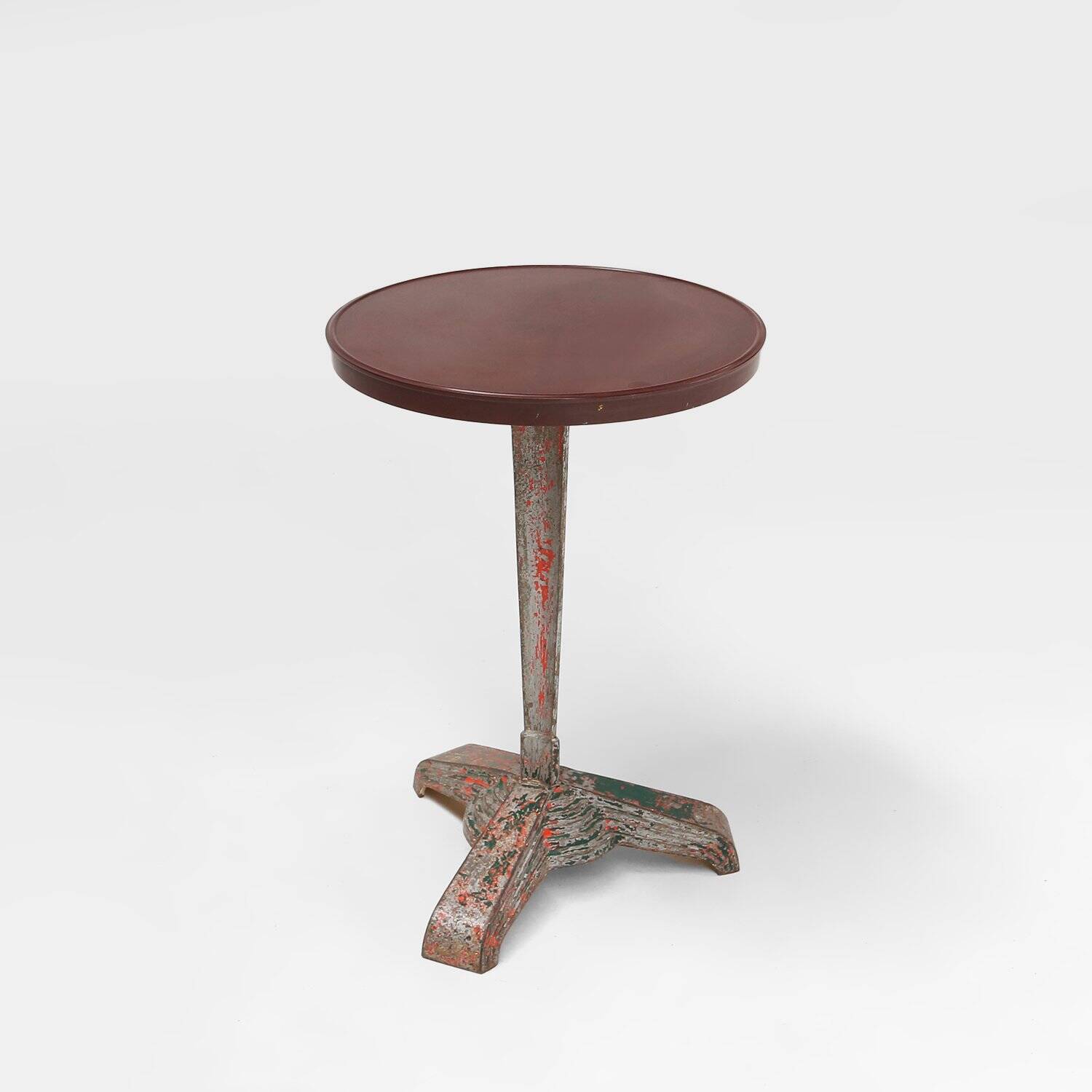 Table de bistrot avec plateau en bakélite par Louis Vuitton pour Rex, France, années 1930.