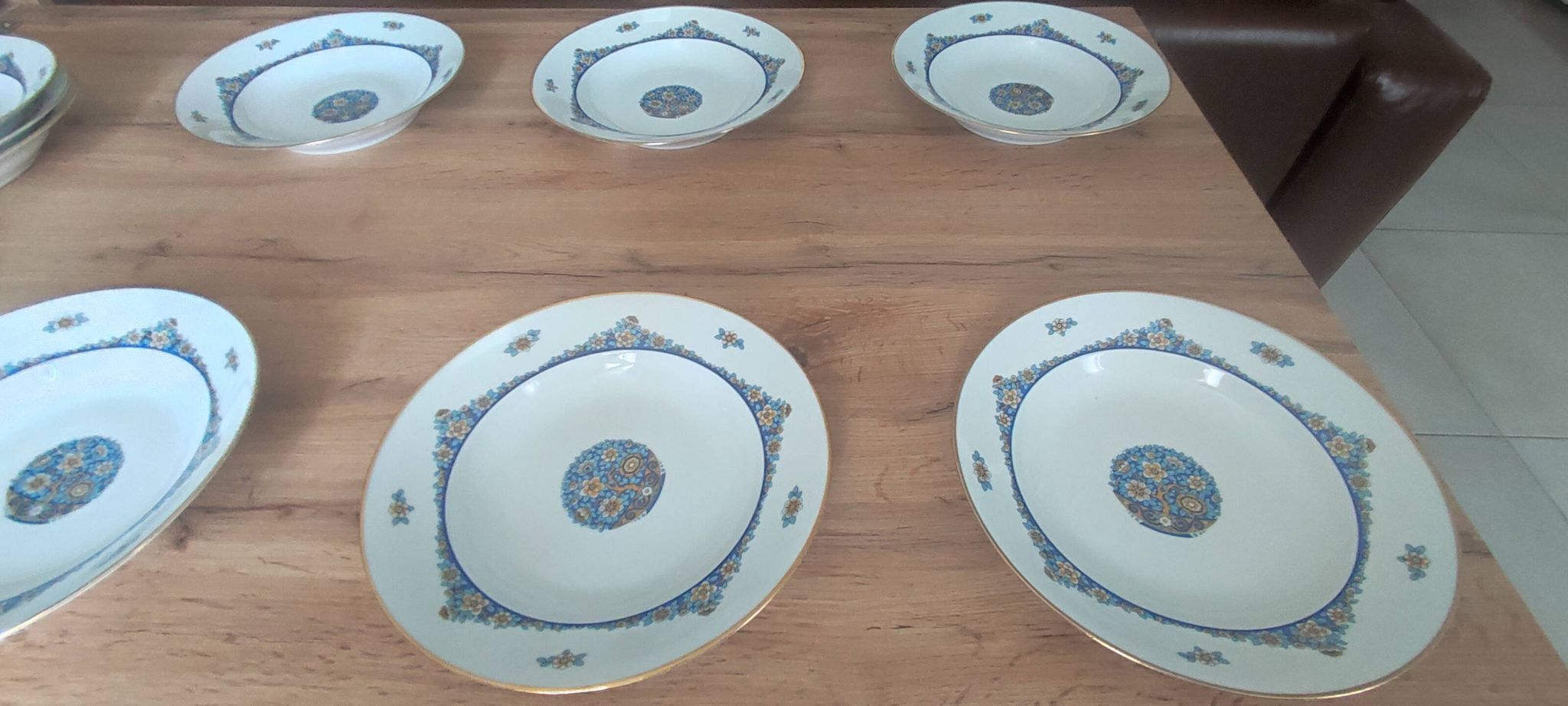 Set of 6 antique deep plates in Limoges porcelain by Jean Boyer.