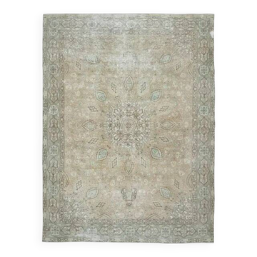1970s Vintage Persian Handknotted Wool Brown Oversize Area Rug 288x385