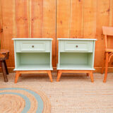 Bedside compass feet