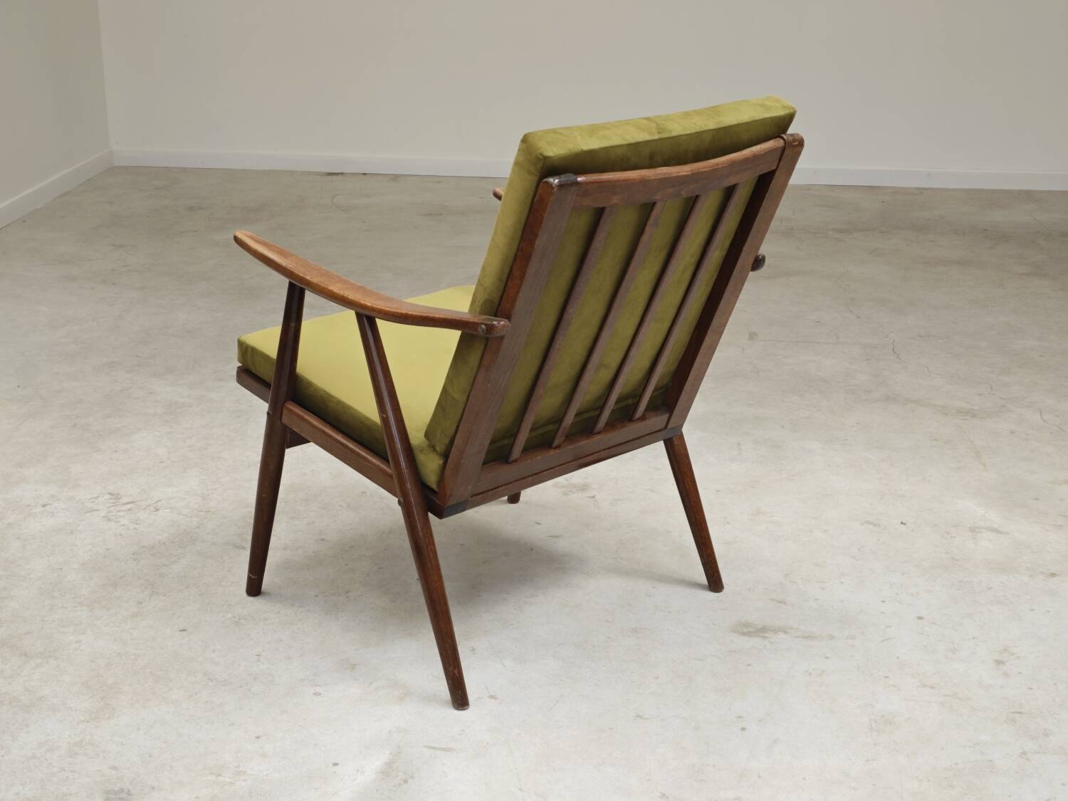 Boomerang armchair by Antonin Suman for Ton Bystrice Thonet 1960