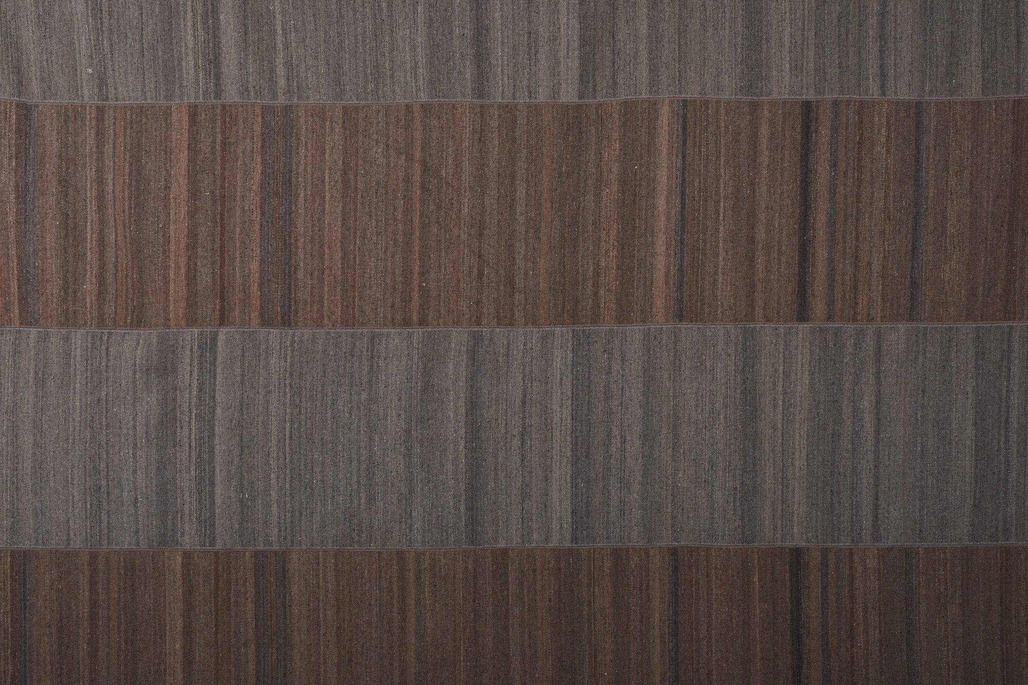 Vintage Turkish kilim, handwoven, 282x372 cm.