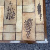 Coffee table in wood and ceramic herbarium