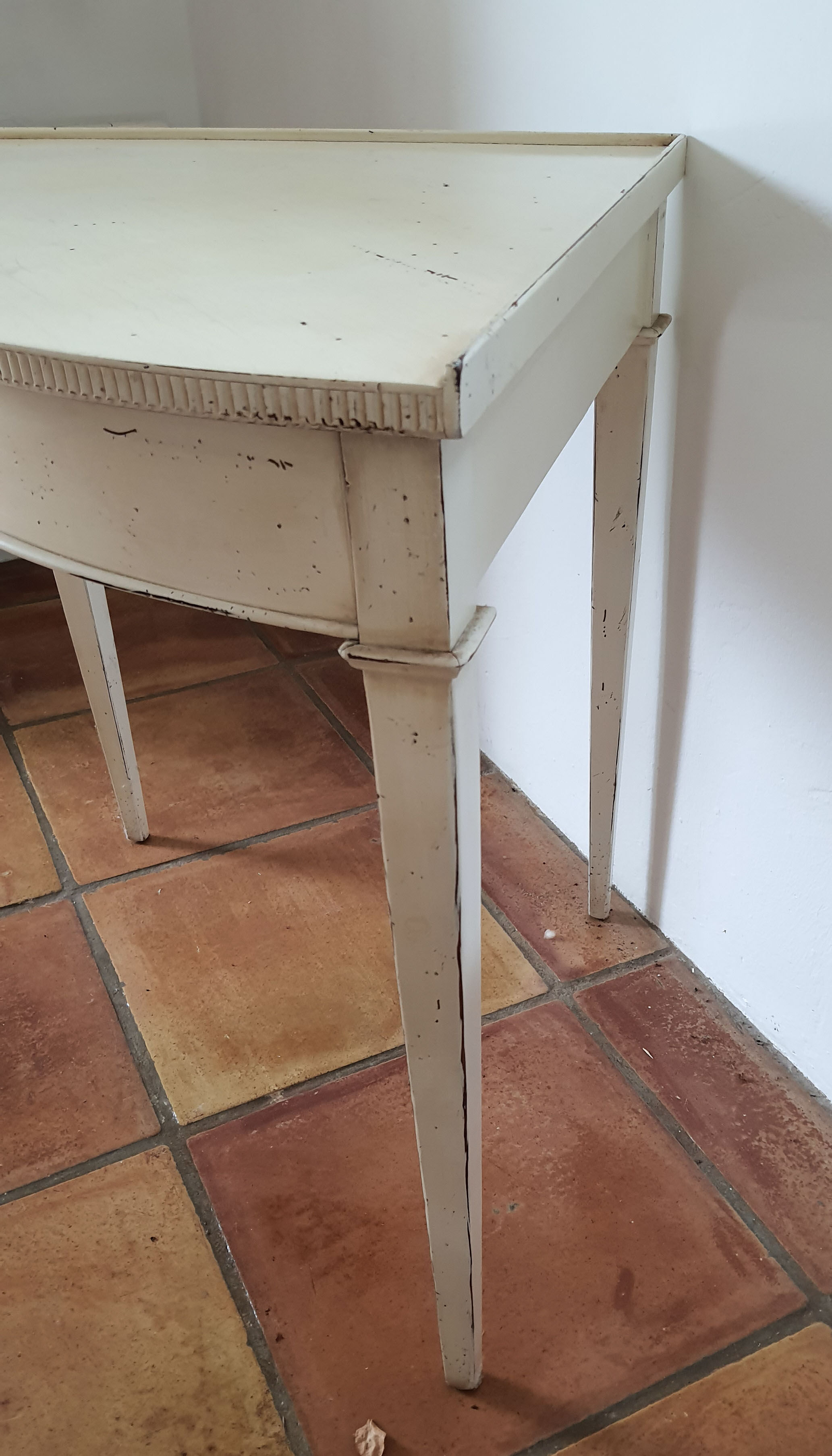 Corner table notch Louis XV De Tonges