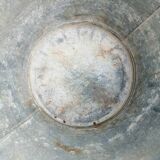 Zinc bucket