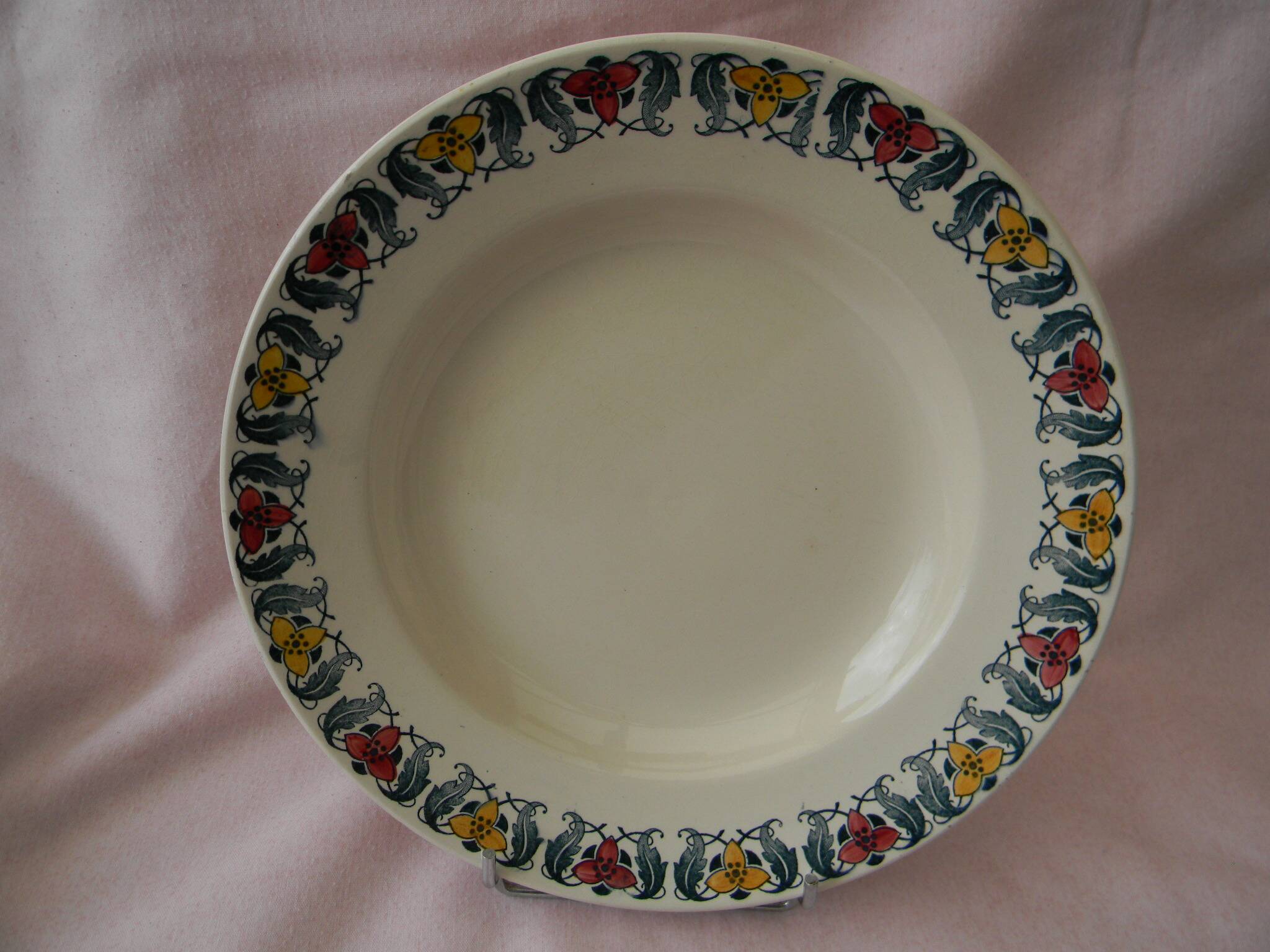 Set of 6 deep plates in earthenware from LONGCHAMP. Berthe model.