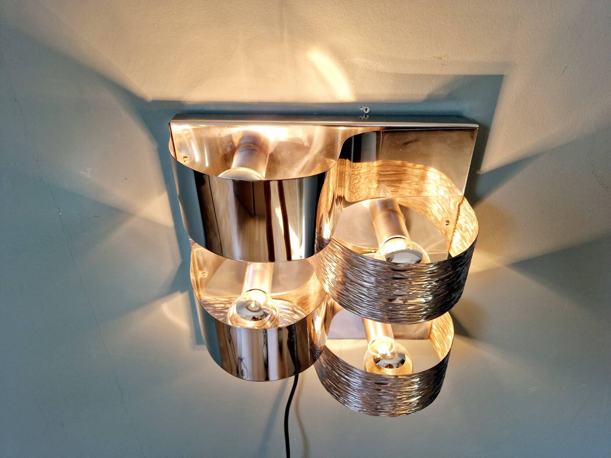 Chromed metal wall light, Goffredo Reggiani 1960s-70s