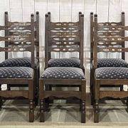 Suite de 6 chaises anglaises 19ème en chêne