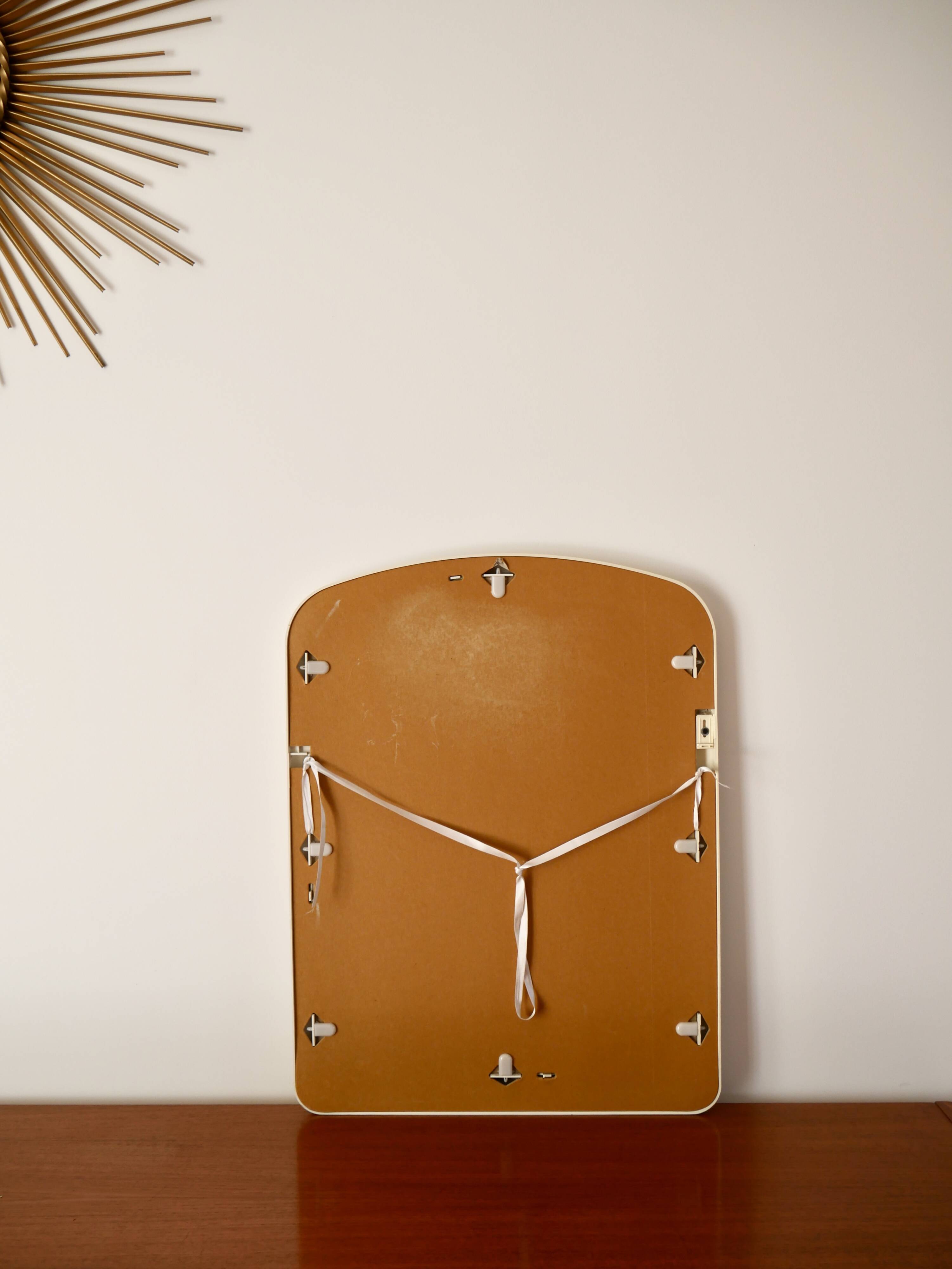Large white mirror in ecru white plastic, 1970s design