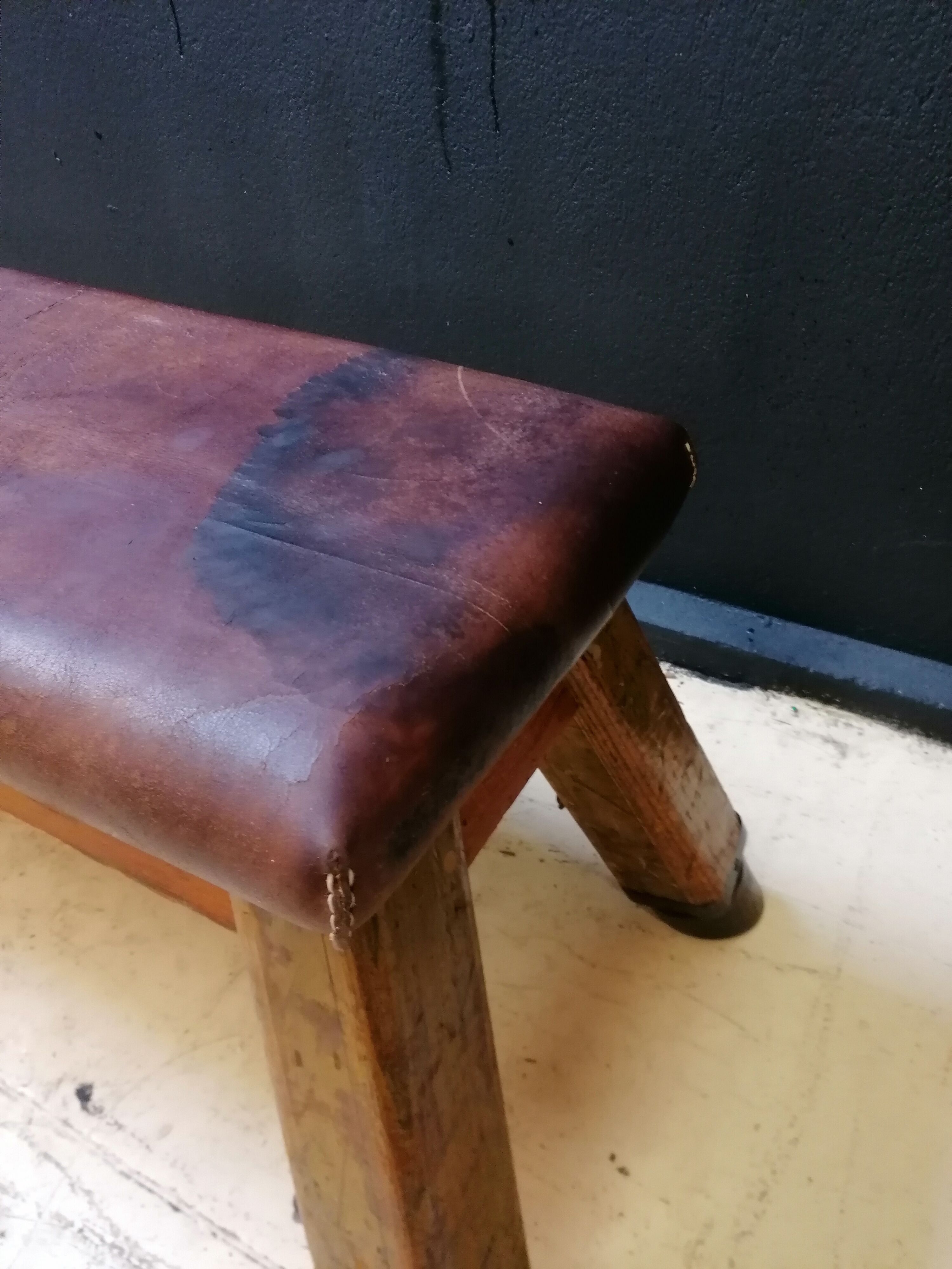 banc vintage en cuir, Tchécoslovaquie années 60, banc de gym, cheval d'arçon