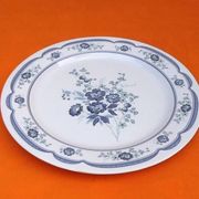 6 Assiettes plates / 1 Plat de service Décor floral
