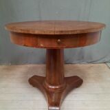 Restoration pedestal table with central barrel