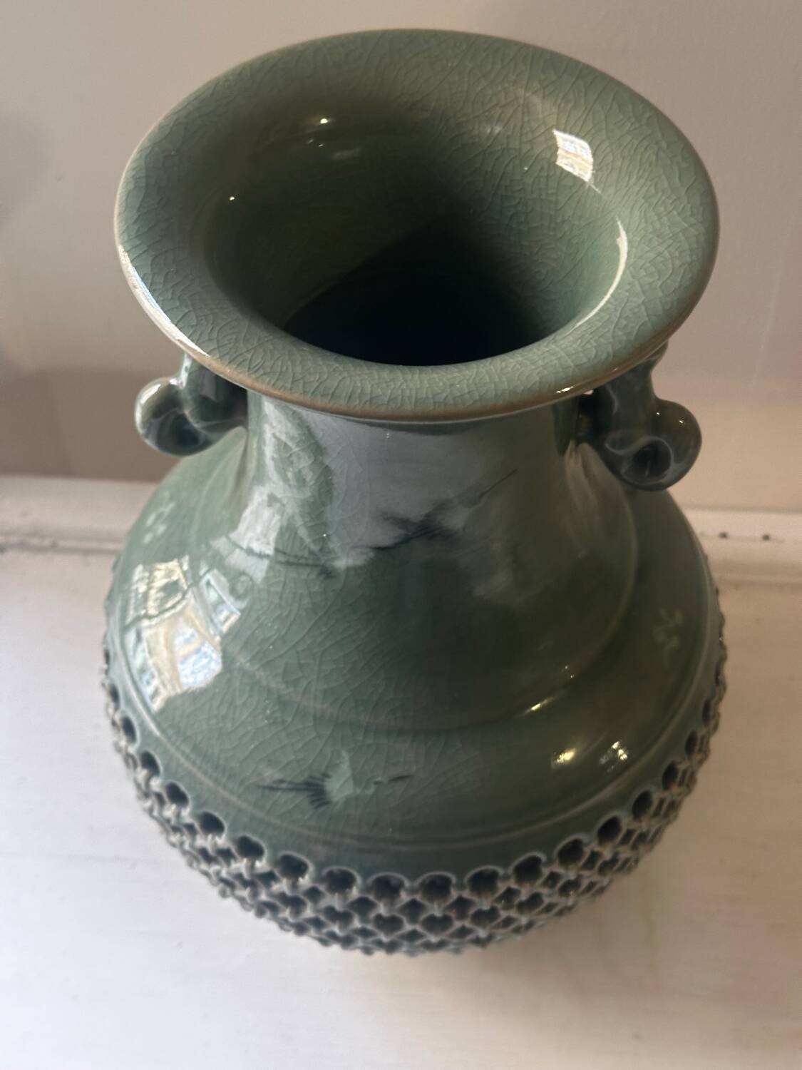 Celadon vase with openwork cranes H 29 cm