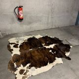 Vintage cowhide rug 1970