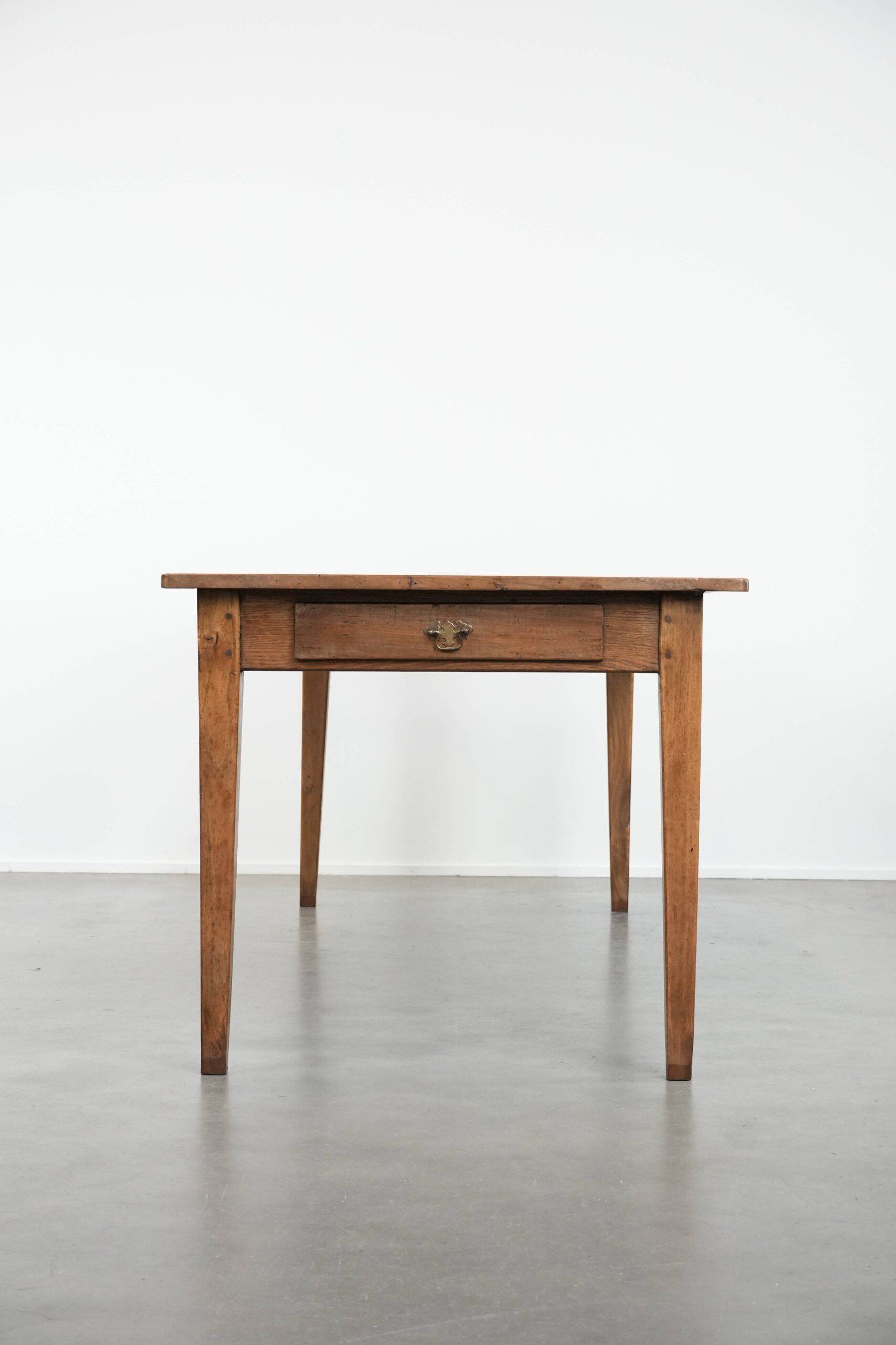 Antique French oak dining table for 6 to 8 people with three drawers