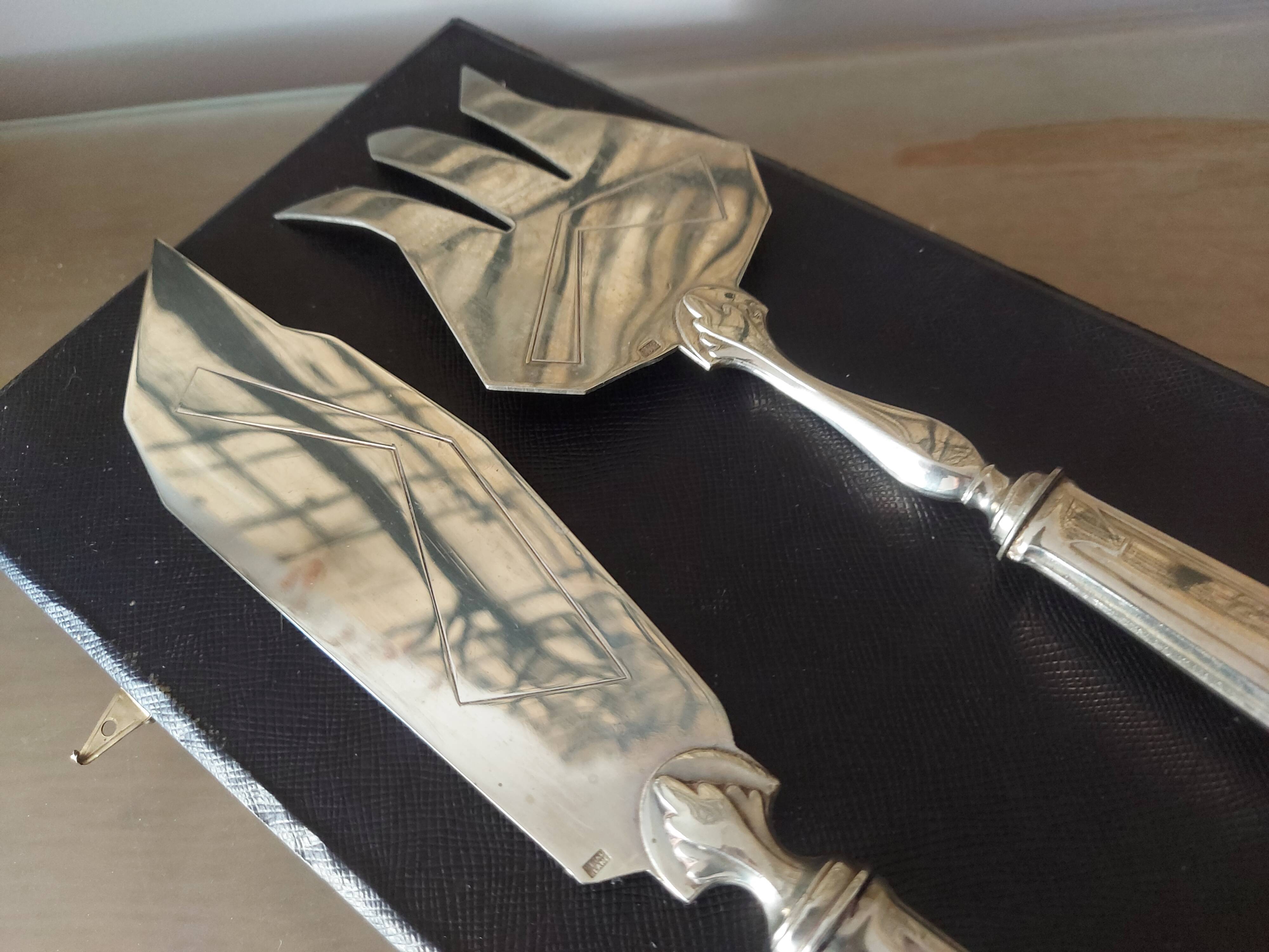 Art Deco fish service box